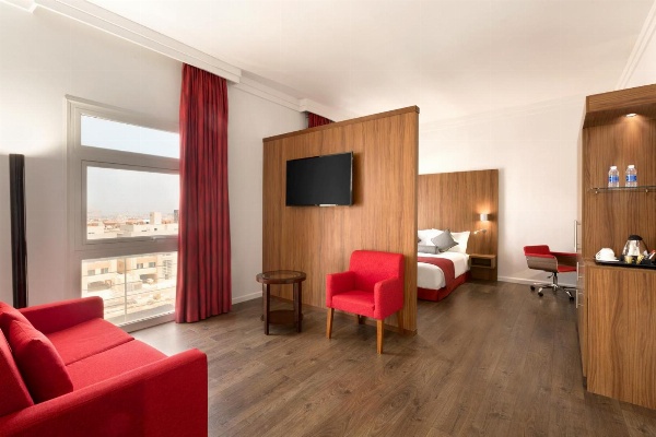 Ramada Encore Al Khobar Olaya image 4